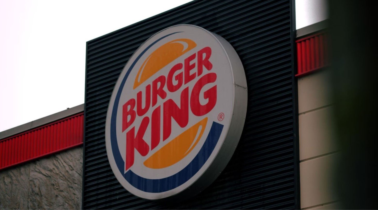 <p>2023 saw the decline of several fast-food franchises. Hundreds of Burger King restaurants closed down, dozens of Popeyes franchise owners filed for bankruptcy, and widespread layoffs across California have plagued the fast food industry.     </p> <p>There isn’t one reason behind the closures and job losses at these restaurants. Instead, it is an accumulation of several reasons.    </p>