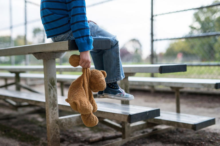 Lonesome kids are more likely to suffer psychosis as adults — and it’s ...