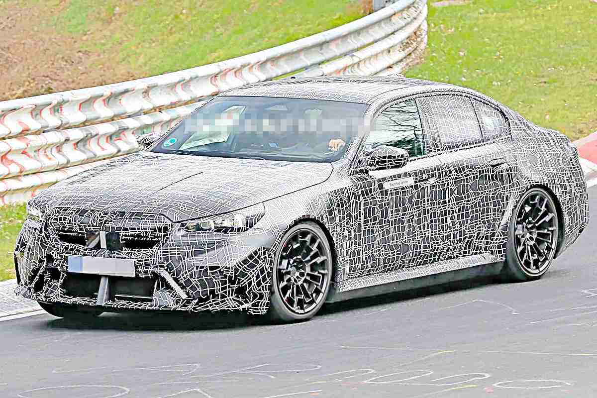 BMW M5 Prototype Spotted Testing: Glimpse into the Future of Performance