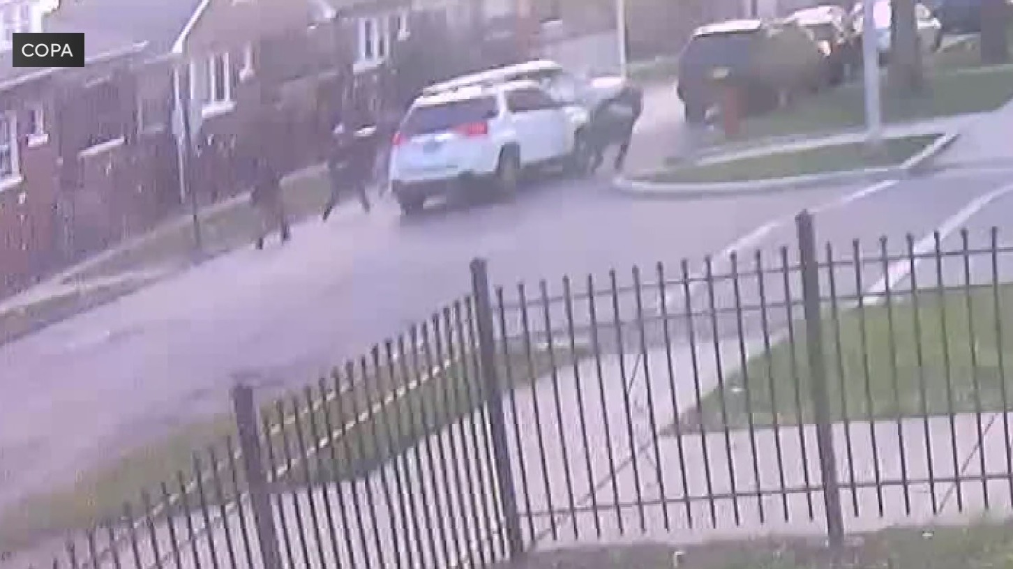 Bodycam Video Shows Fatal Chicago Police Shooting Of Dexter Reed