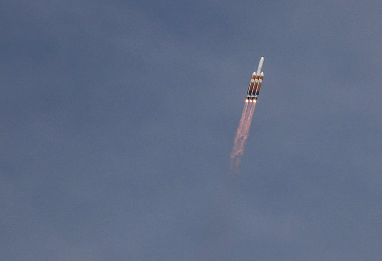 Photos: Launch of last United Launch Alliance Delta IV rocket