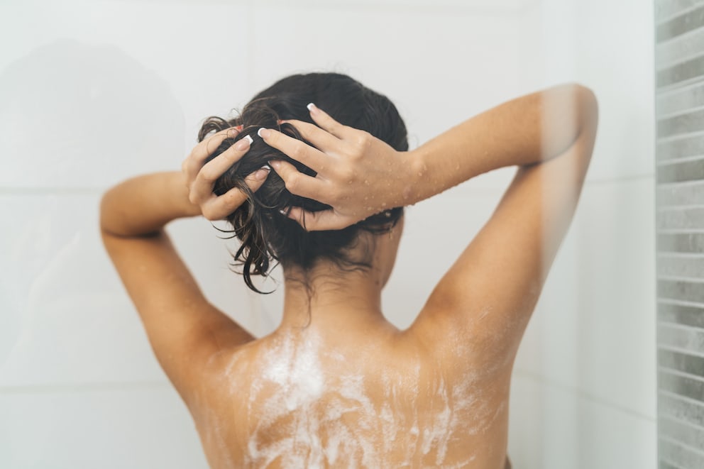 silikone im shampoo – was sie mit der kopfhaut und den haaren machen