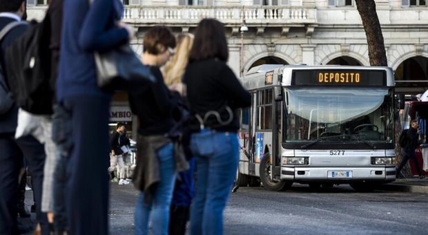 Sciopero 11 Aprile: Oggi A Rischio Metro, Treni E Bus. Ecco Gli Orari E ...