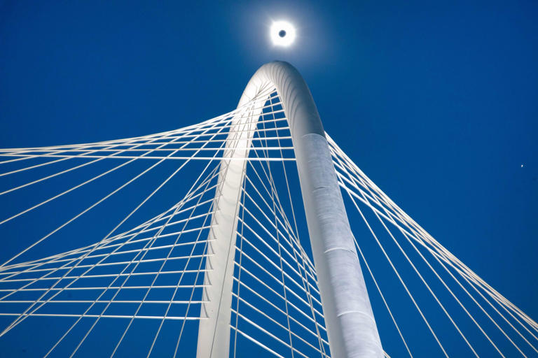 How we got the photo Capturing the 2024 solar eclipse over Dallas