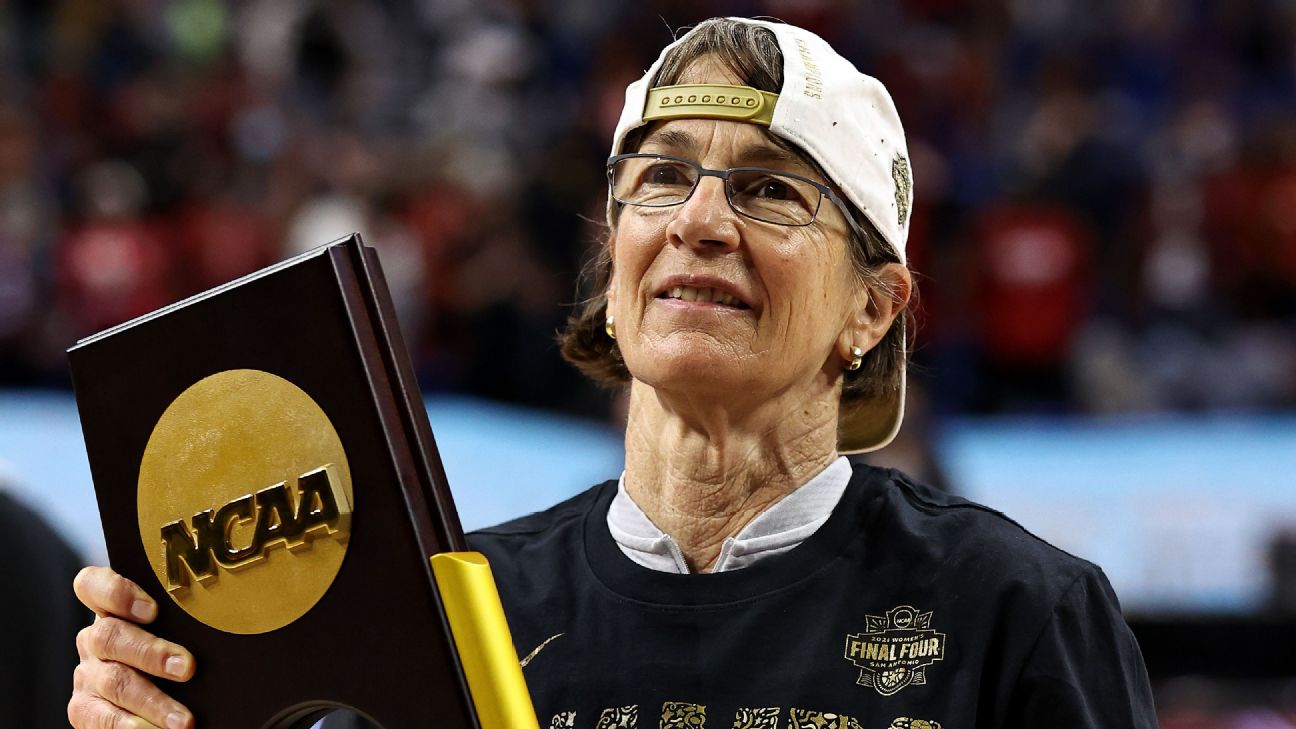 Tara VanDerveer's Impact Extends Far Beyond Stanford, Pac-12