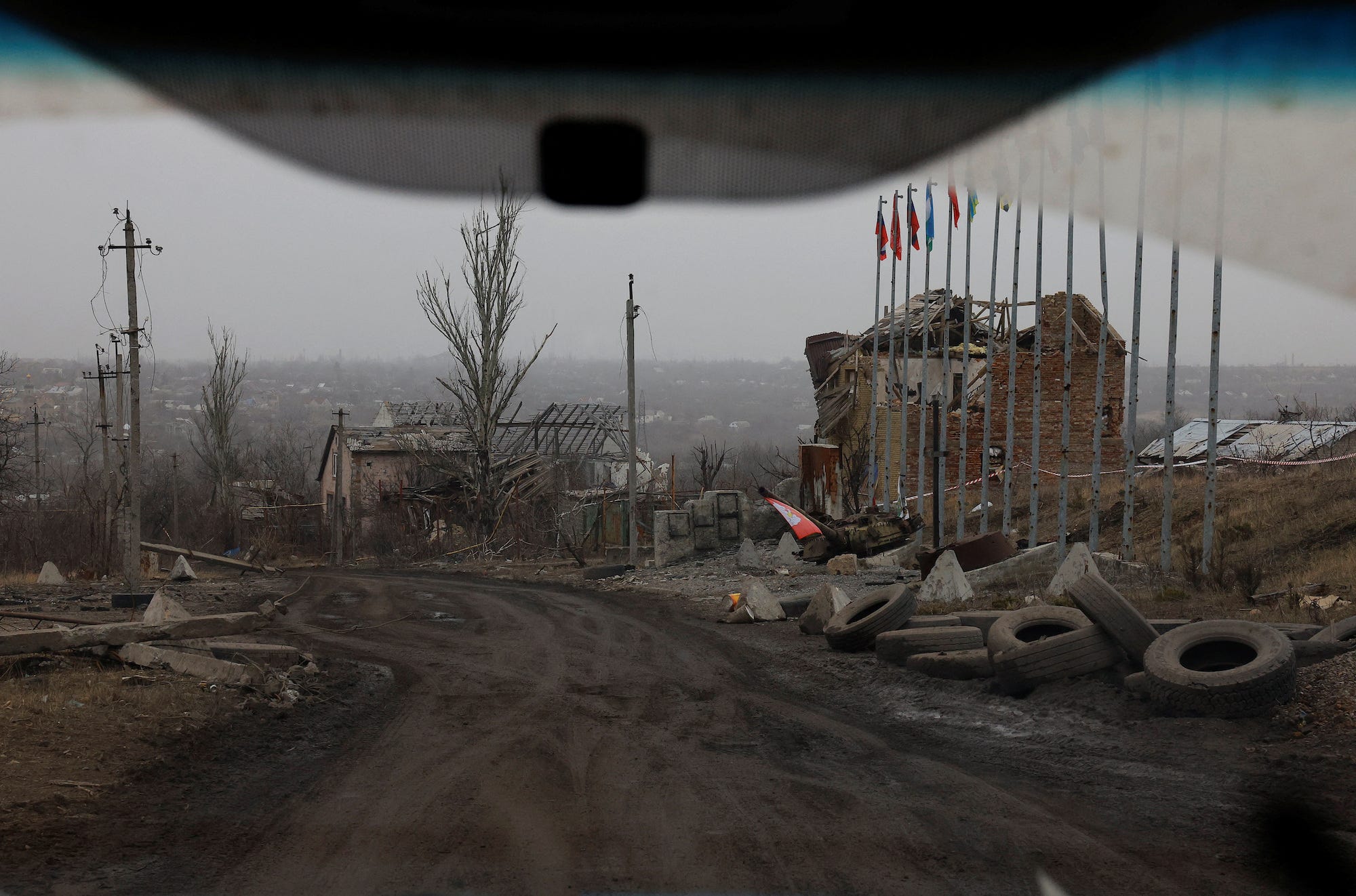 microsoft, ukrainian forces were 'crushing' in avdiivka until russian artillery started outfiring them roughly 20 times over, american volunteer says