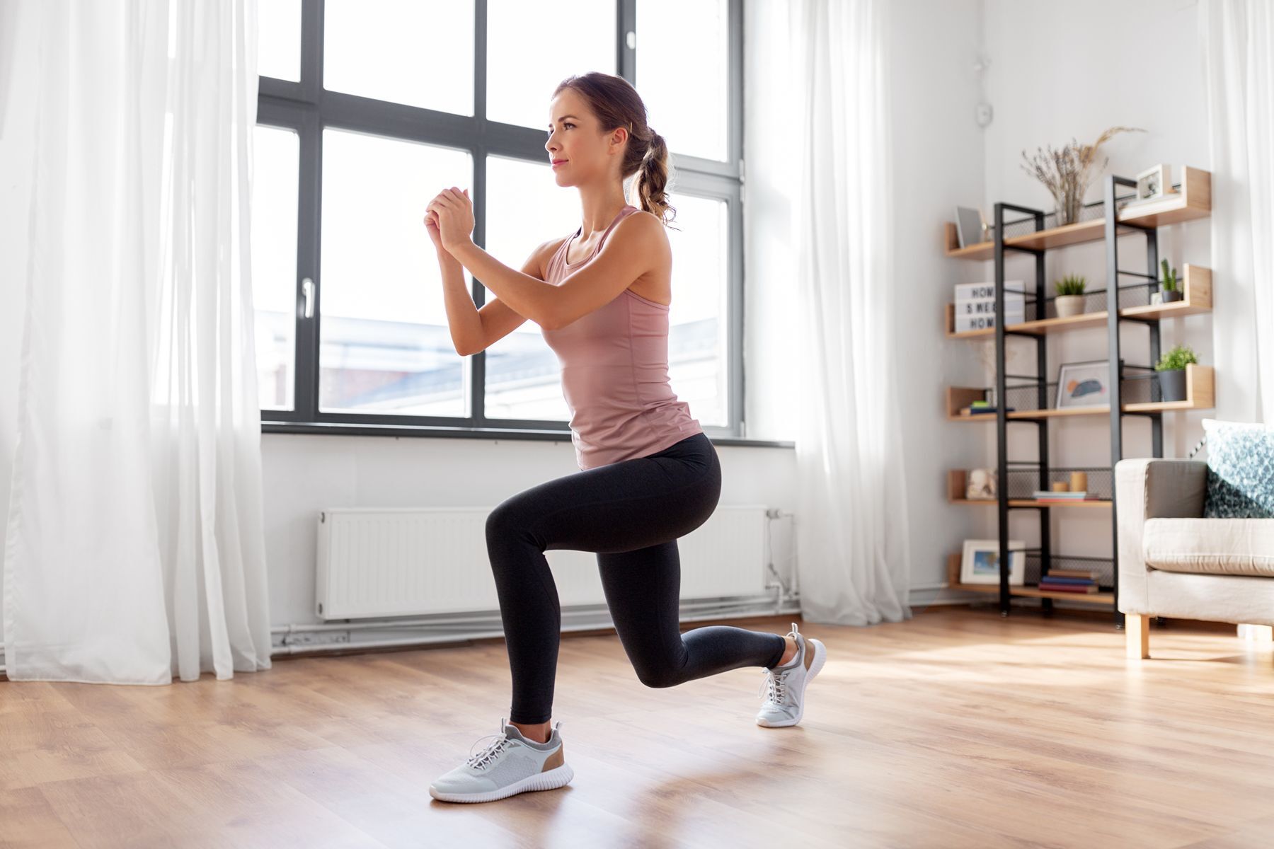 15 micro-exercises you can do during the day that make a big difference