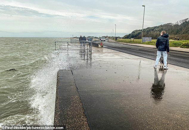 Families face horrendous clean-up after high tide flooded their homes ...