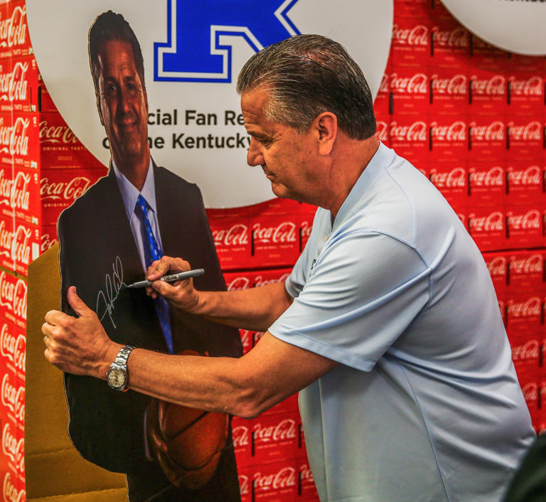 John Calipari contract: How deal at Arkansas compares to Kentucky ...