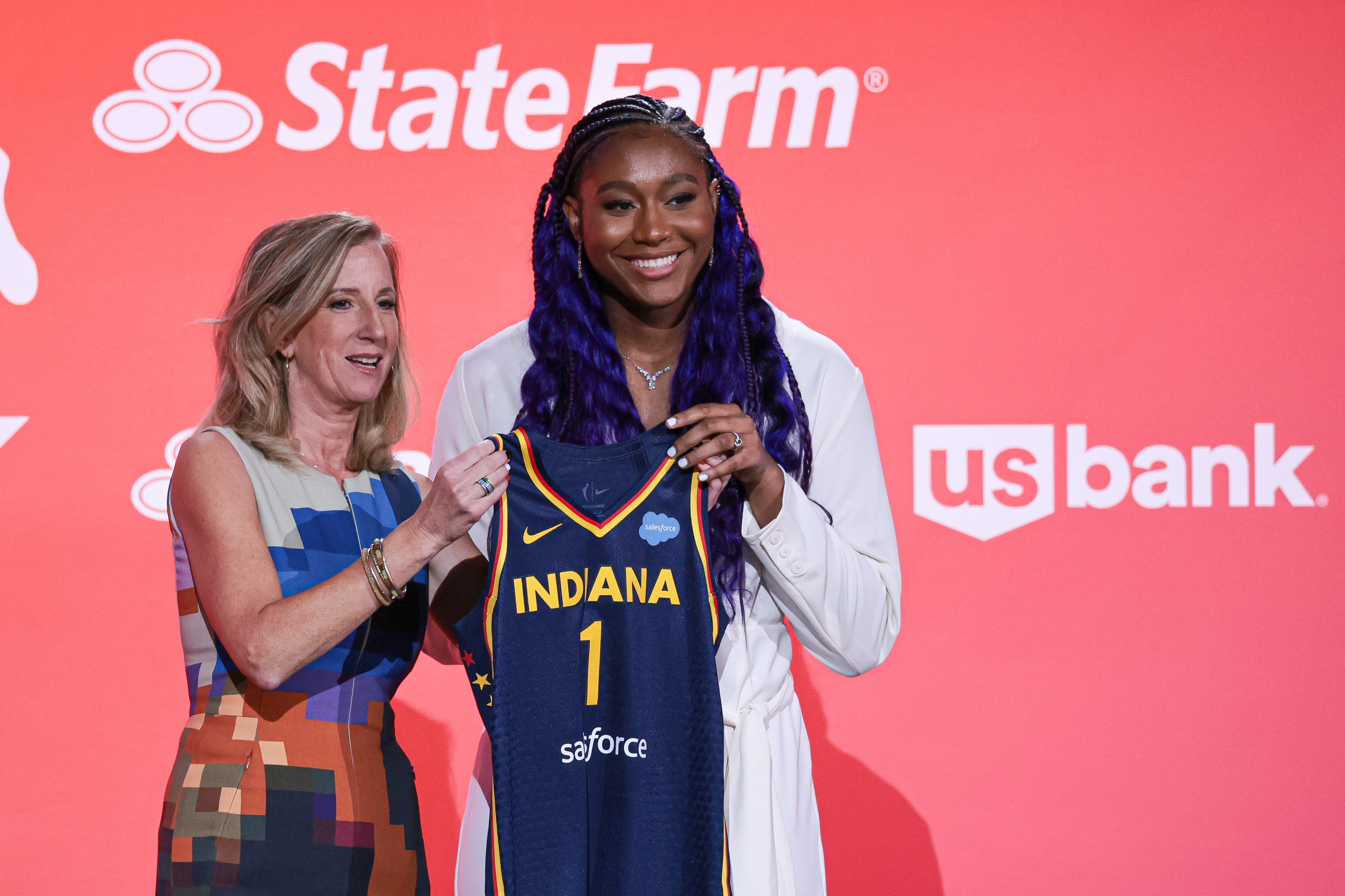 indiana fever picks first in star-studded wnba draft with caitlin clark. see full draft order