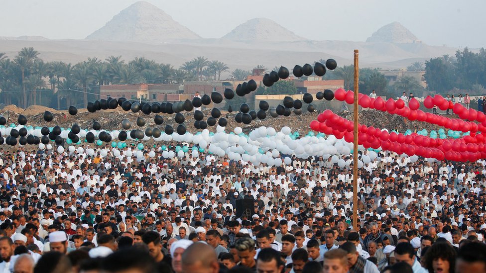 in pictures: eid celebrations around the world