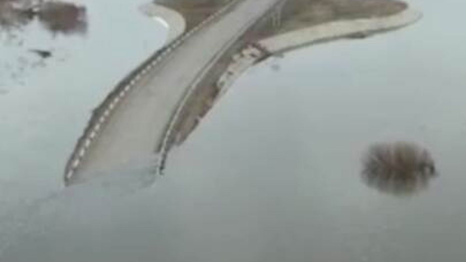 Dramatic footage shows extent of Russian floods