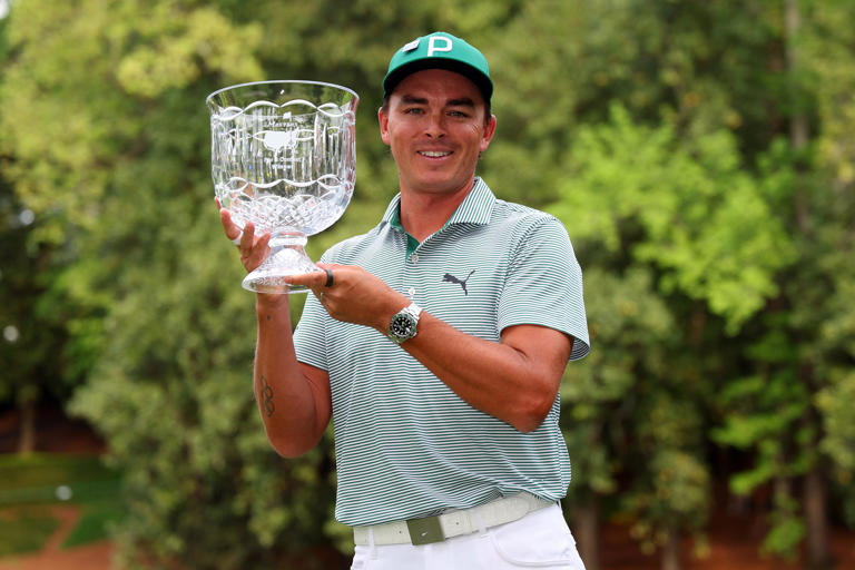 Rickie Fowler wins Masters Par 3 Contest on sunny day where aces were