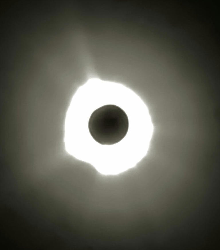 Eclipse watching: The Job boys go to Nine Mile Road in Indiana for a ...