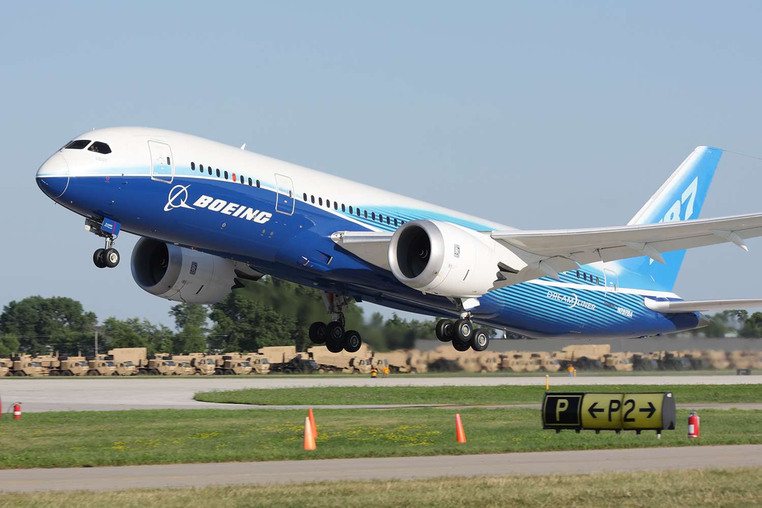 boeing whistleblower reportedly claims 787 planes could break apart mid-air due to construction flaws
