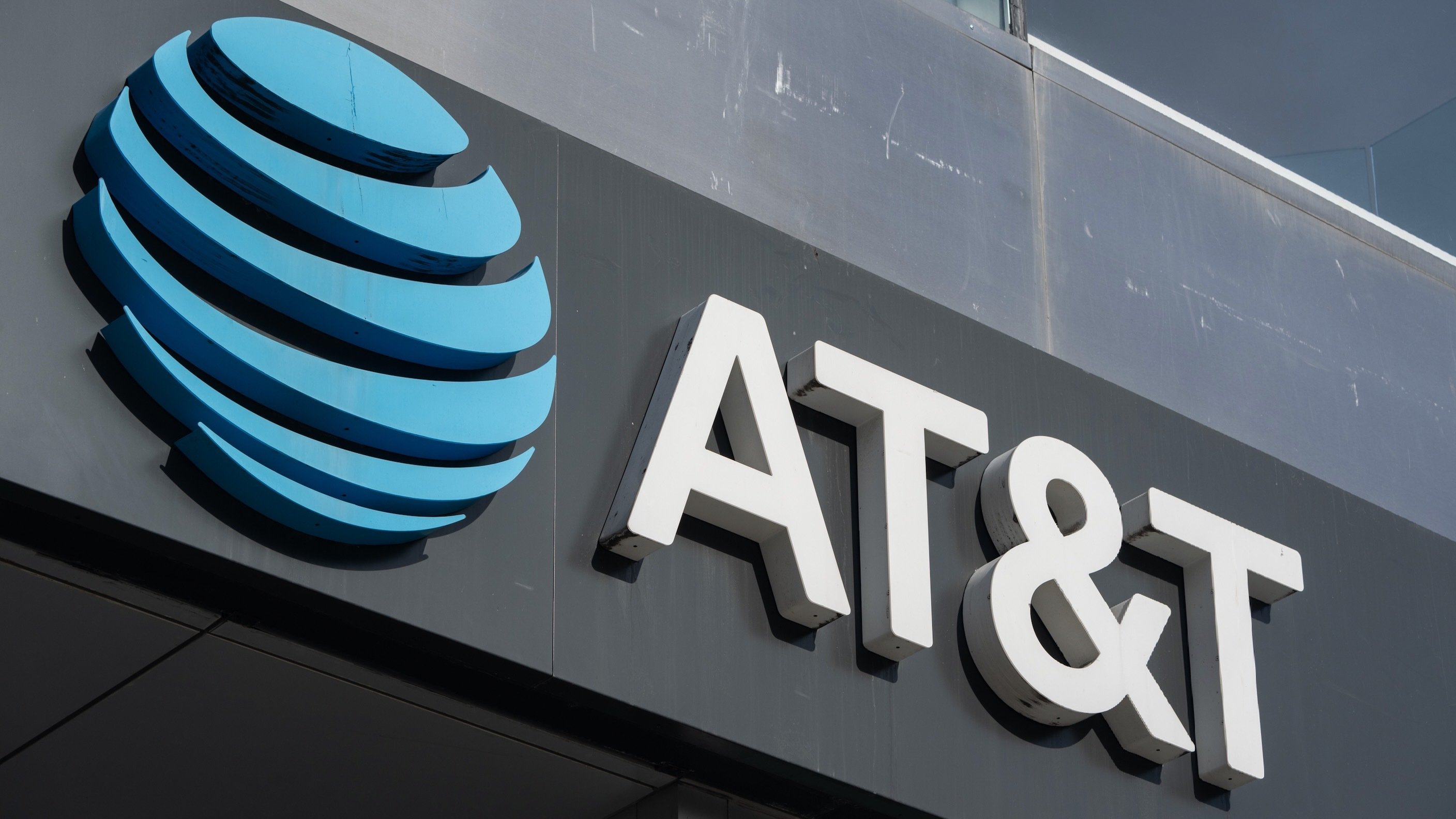 AT&T Hit With Dozens of ClassAction Lawsuits Following Data Breach