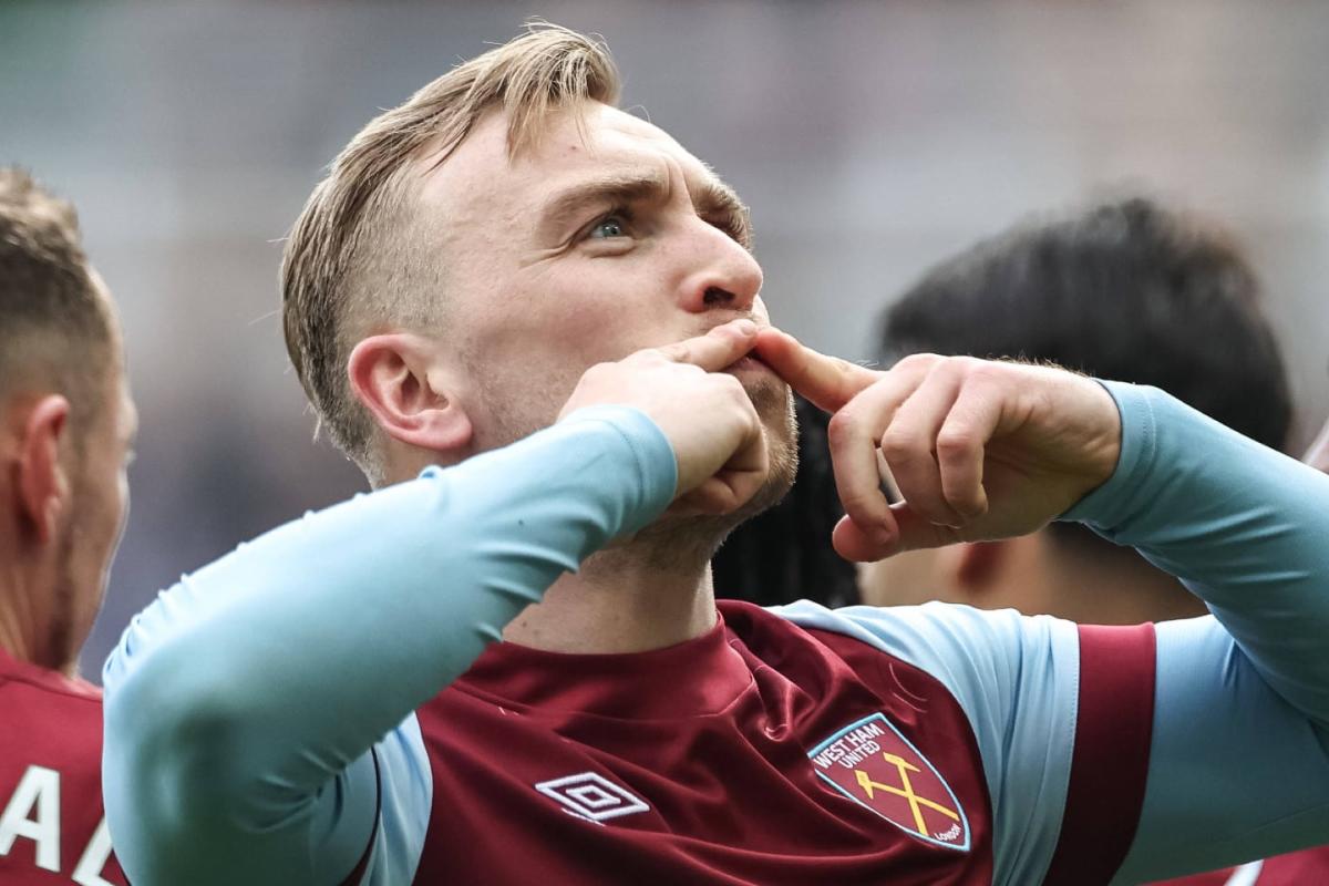antony out, bowen in: west ham star is man utd's right-wing saviour