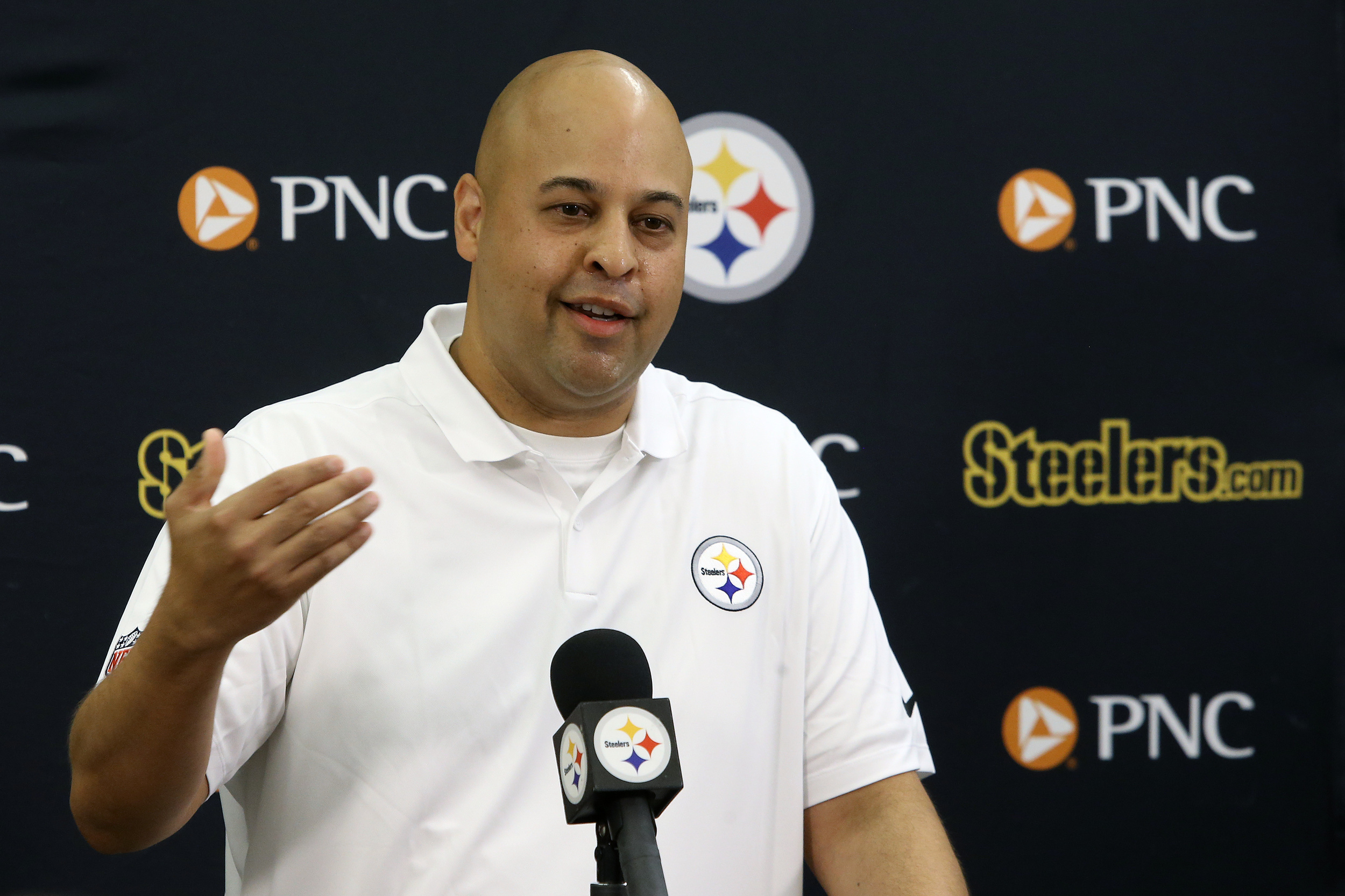 could steelers add another bloodline to their roster?