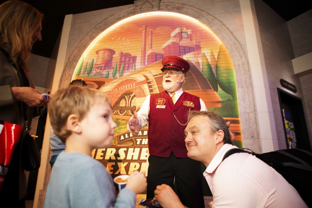 <p><strong>Where</strong>: Hershey, Pennsylvania </p><p><strong>Season</strong>: Open year-round </p><p><strong>What's Free</strong>: Entry and the Hershey's Chocolate Tour </p><p>Hershey Park, the resort devoted to the iconic candy company, is a treat — albeit one you do have to pay to enter. But if it's a quick (and possibly educational) trip you're after, stop by Hershey's Chocolate World. Not only is it free to enter, but it also boasts a free attraction: Hershey's Chocolate Tour. The factory tour gives you a chance to see how the chocolate gets made and a free taste at the end. (If you have little <em><a href="https://www.goodhousekeeping.com/life/entertainment/g45944558/willy-wonka-chocolate-factory-surprising-facts/">Wonka</a> </em>fans at home, this is for them!)</p><p><a class="body-btn-link" href="https://go.redirectingat.com?id=74968X1553576&url=https%3A%2F%2Fwww.tripadvisor.com%2FAttraction_Review-g52819-d106618-Reviews-or660-Hershey_s_Chocolate_World-Hershey_Pennsylvania.html&sref=https%3A%2F%2Fwww.goodhousekeeping.com%2Flife%2Ftravel%2Fg60360295%2Ffree-amusement-parks-in-us%2F">Shop Now</a></p>