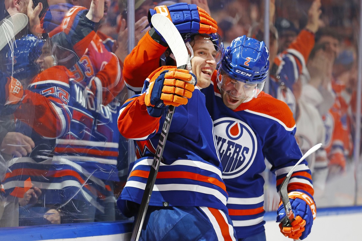 oilers puzzling lineup decision after loss