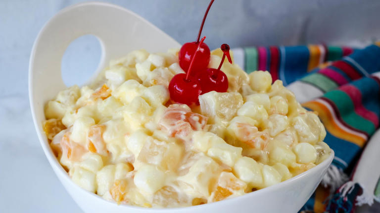 This Old-fashioned Fruit Salad Can Be Made Any Time Of Year - Family ...