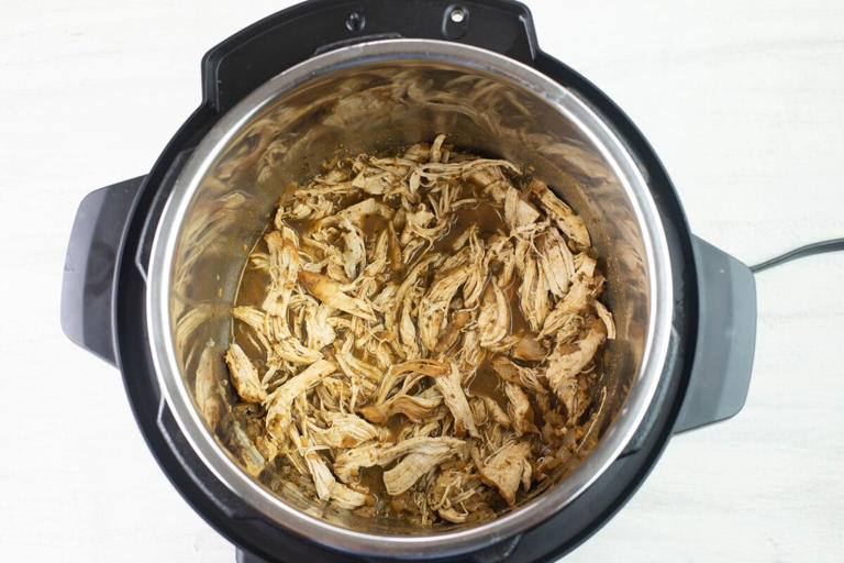 Instant Pot Chicken Carnitas