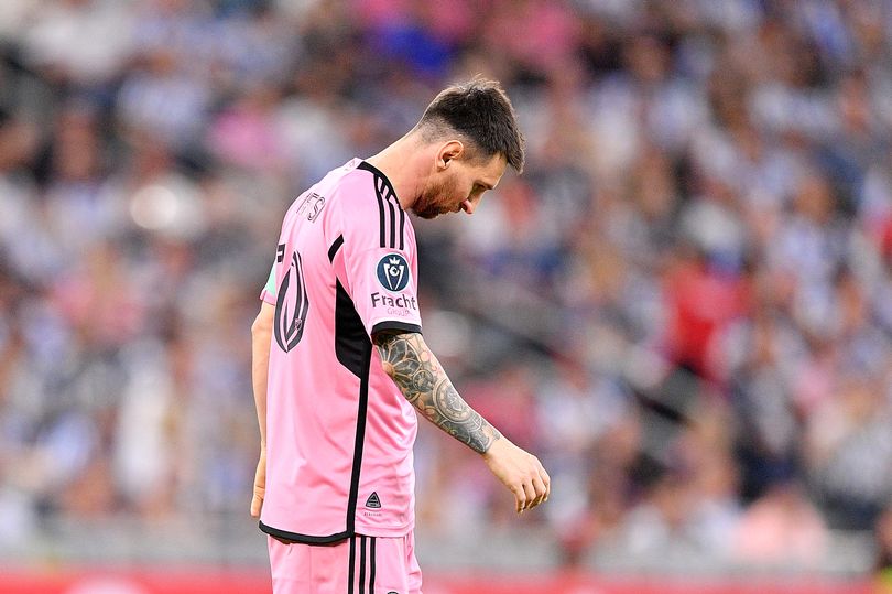 lionel messi subjected to cristiano ronaldo taunt on miserable night for inter miami