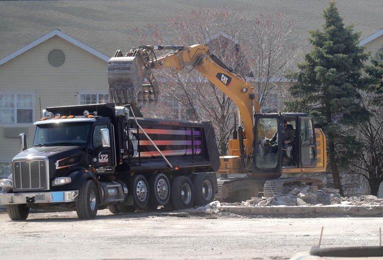 Destruction of the former Kwik Trip on West Wisconsin Avenue is nearly complete on Wednesday, April 10, 2024 in Appleton, Wis.  Wm. Glasheen USA TODAY NETWORK-Wisconsin