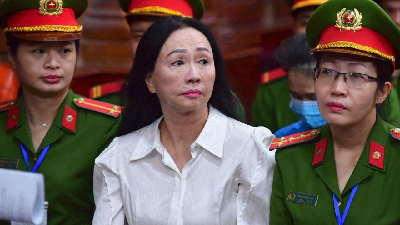 βιετνάμ: γυναίκα μεγιστάνας του real estate καταδικάστηκε σε θάνατο για τη μεγαλύτερη οικονομική απάτη στην ιστορία της χώρας