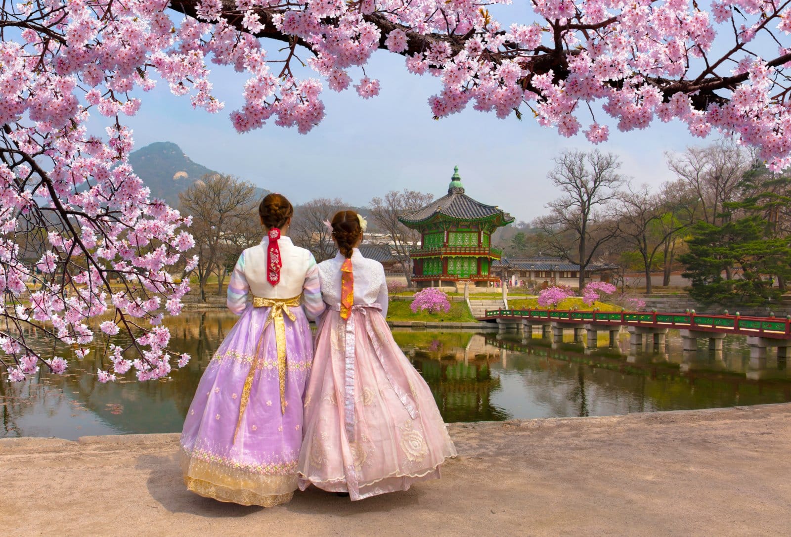 <p class="wp-caption-text">Image Credit: Shutterstock / Kampon</p>  <p>South Korea presents a dynamic mix of ancient culture and cutting-edge modernity. From the bustling streets of Seoul to the tranquil temples of Gyeongju, it’s a place where tradition and the future live side by side.</p>
