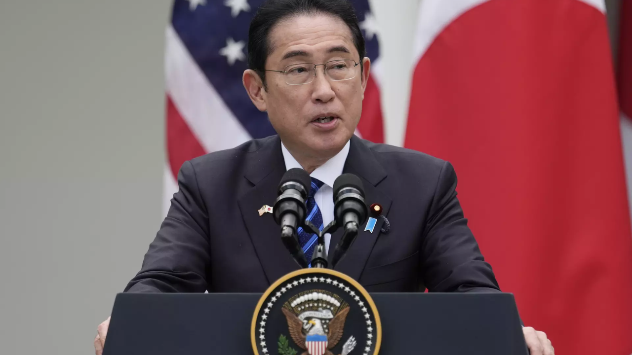'boldly go': prime minister kishida quotes star trek in a toast to us-japan alliance