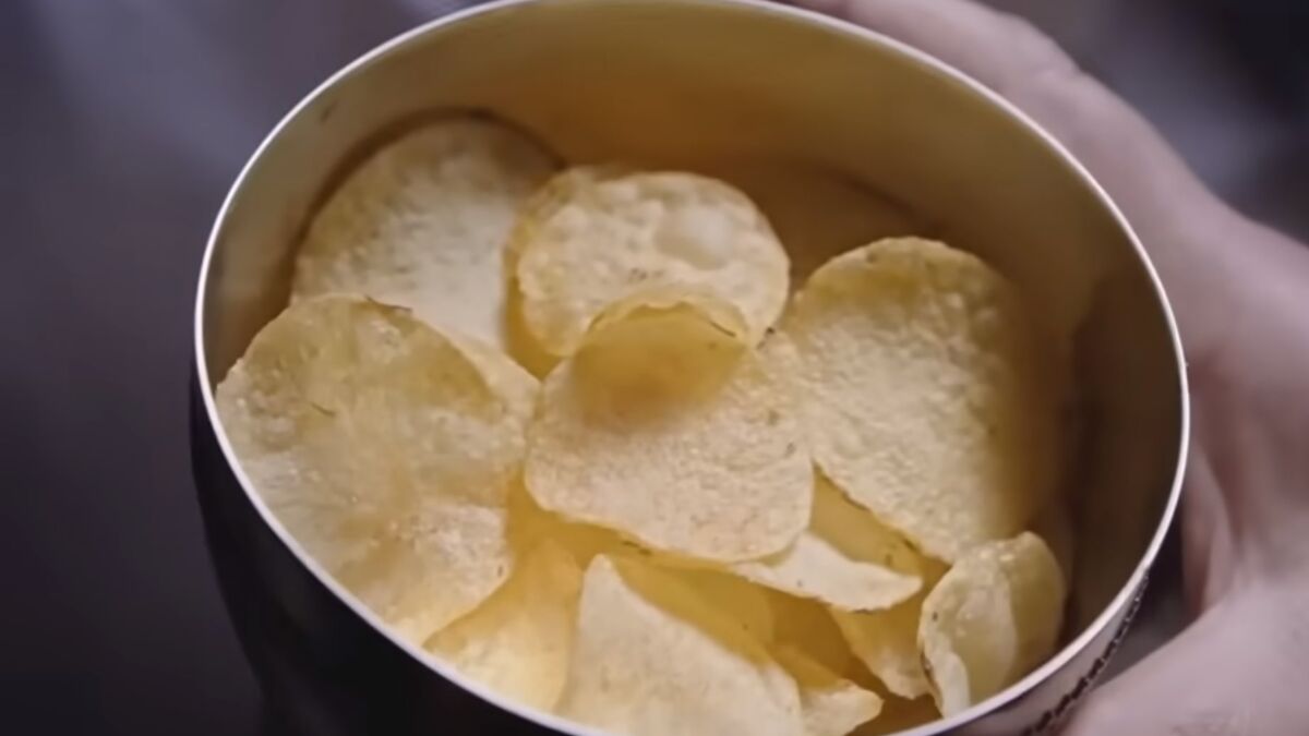 une pub pour des chips interdite en italie, accusée de « heurter les convictions religieuses » des téléspectateurs