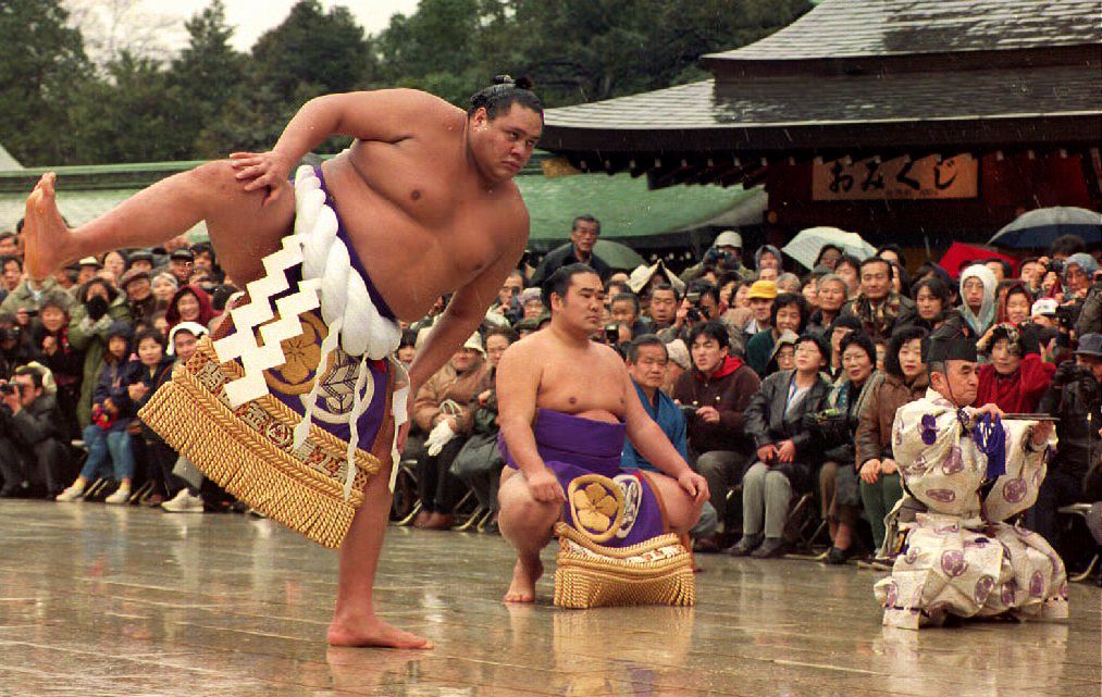 Hallan muerto al campeón de sumo Taro Akebono: revelan los motivos de ...