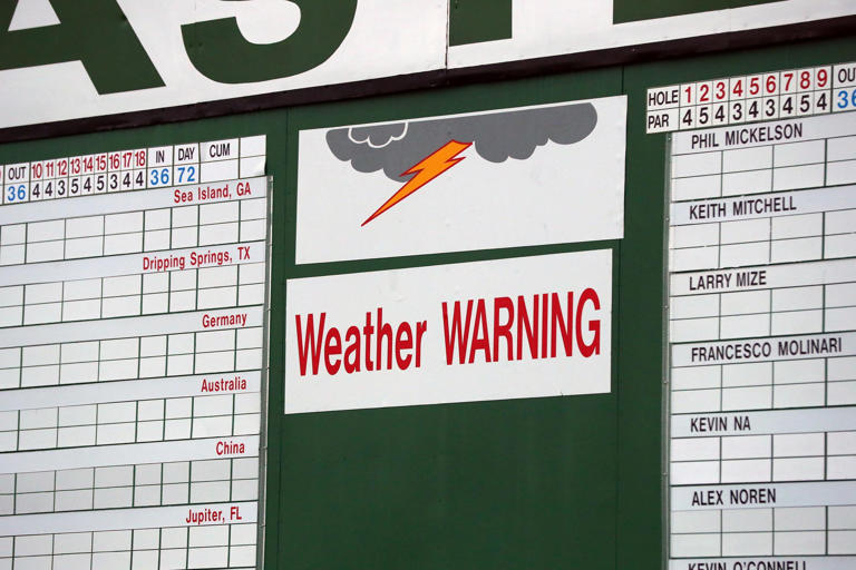 When does Tiger Woods play at the Masters? Tee times on Thursday