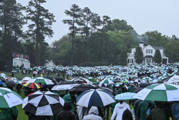 masters 2024: first round at augusta national under weather delay