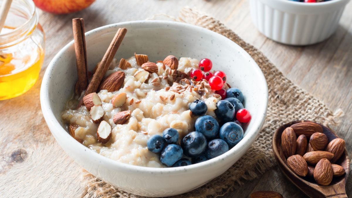 8 Amazing Health Benefits of Oats for Breakfast