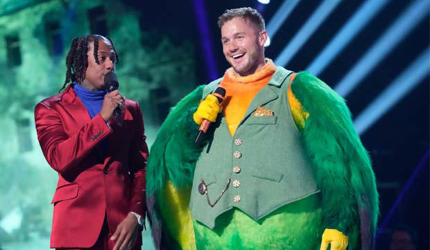 Colton Underwood on ‘putting on a physical mask' as ‘The Masked Singer ...