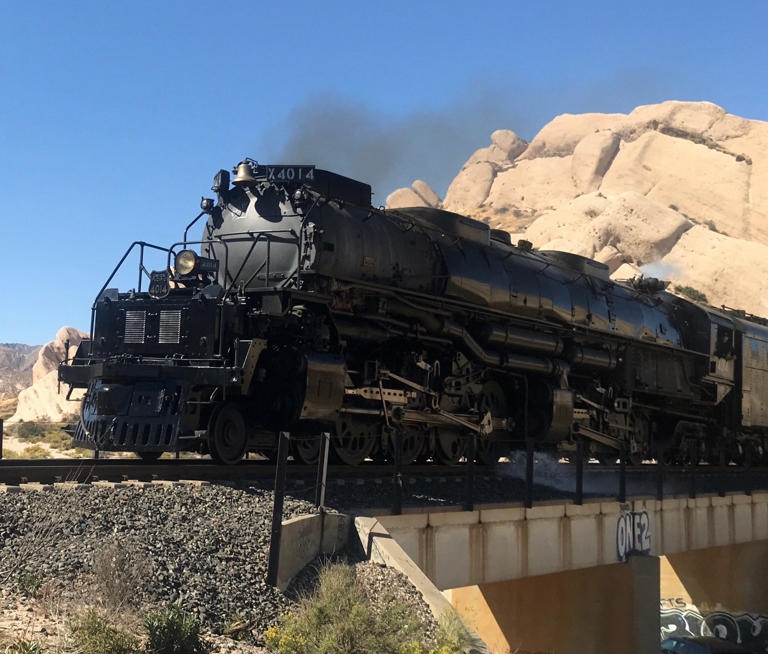 Union Pacific's famed “Big Boy” steam locomotive comes west during ...