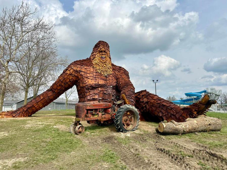 Check out this chainsaw sculpture of ‘Bigfoot’ in Ohio