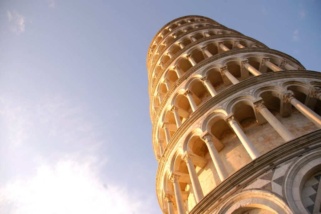 <p>The Leaning Tower is notorious for its crowded surroundings and the clichÃ©d photo ops, which can detract from the appreciation of its historical and architectural significance.</p>