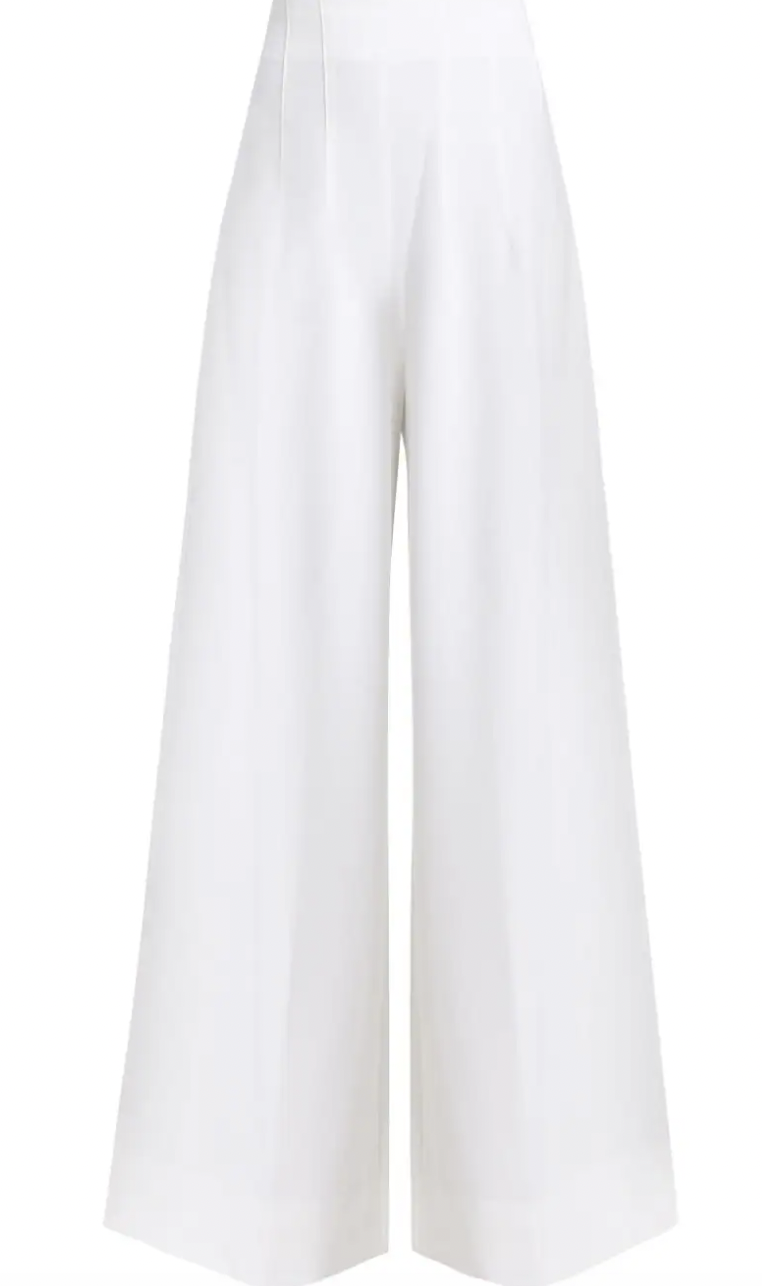 λευκό παντελόνι: όλα τα σχέδια που θα φορέσουμε το καλοκαίρι