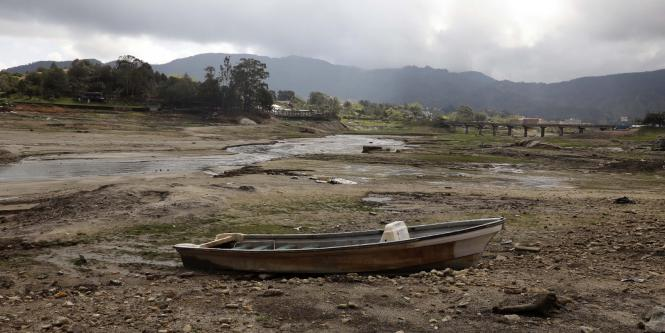 el impacto que la sequía ha tenido en el paisaje y la dinámica turística de guatapé