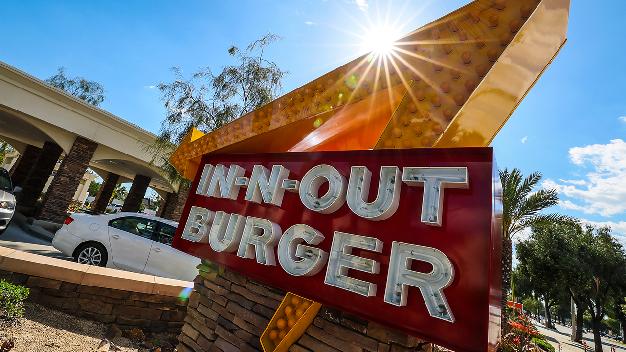 in-n-out burger heiress fought 'toe-to-toe' to keep costs down amid minimum wage hike