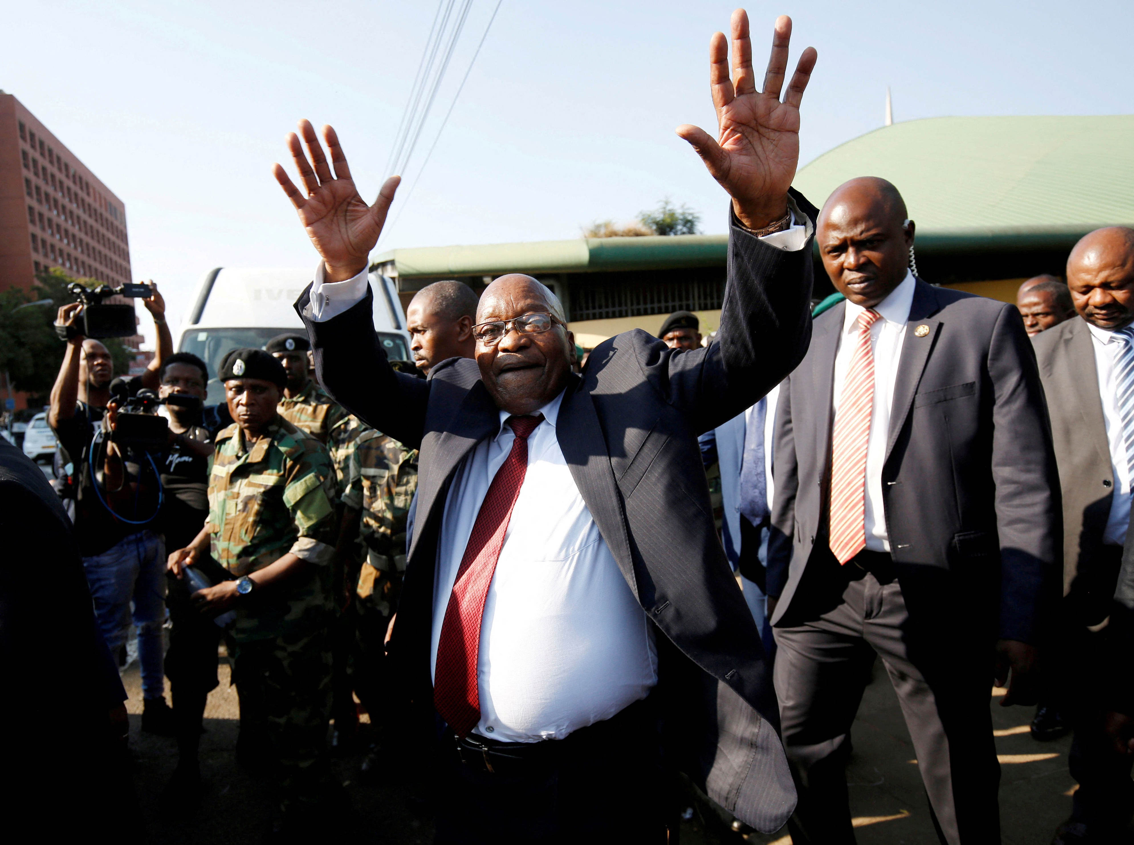 das comeback des jacob zuma: südafrikas früherer staatschef wird zur gefahr für die regierungspartei anc
