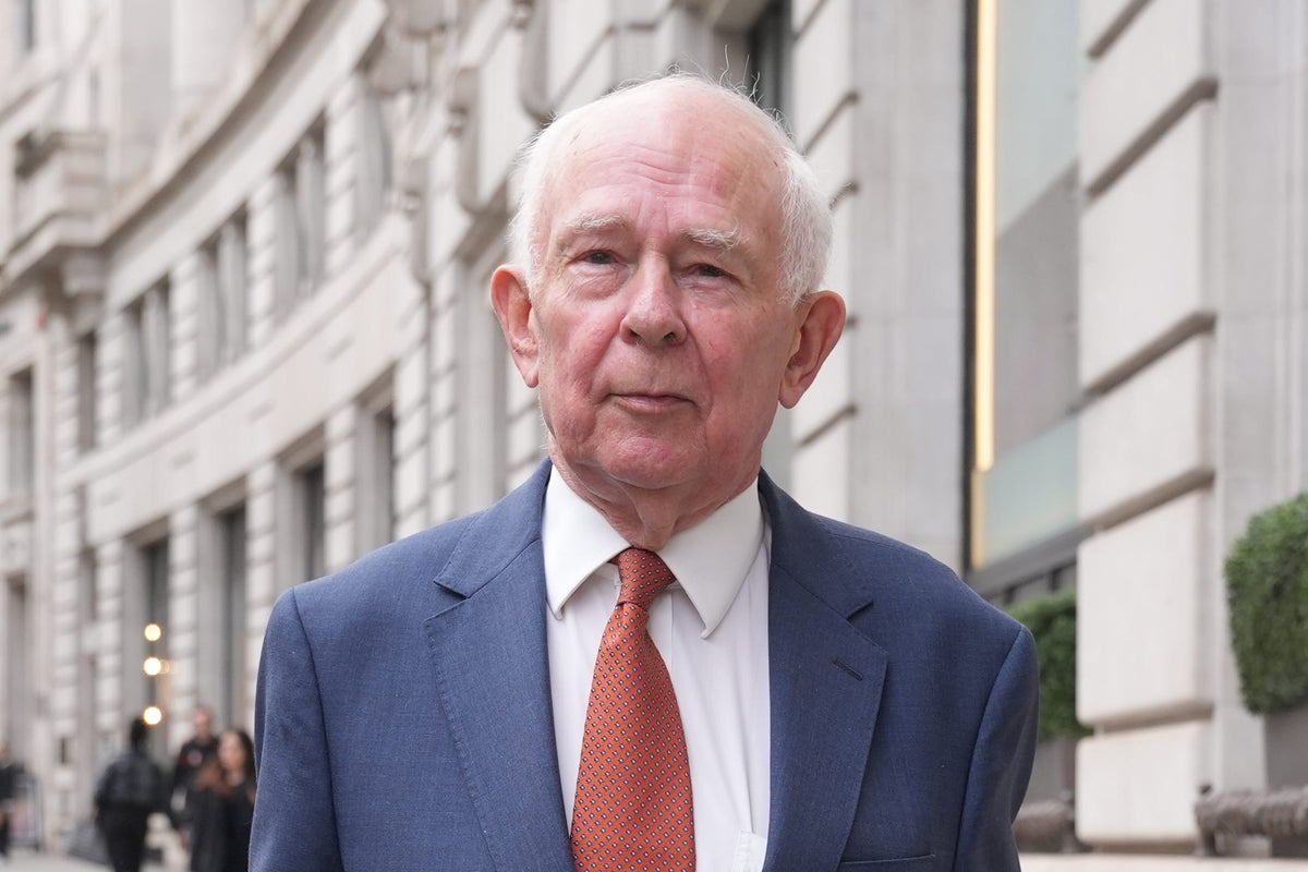 ex-post office chairman ‘didn’t do anything’ to check staff prosecutions