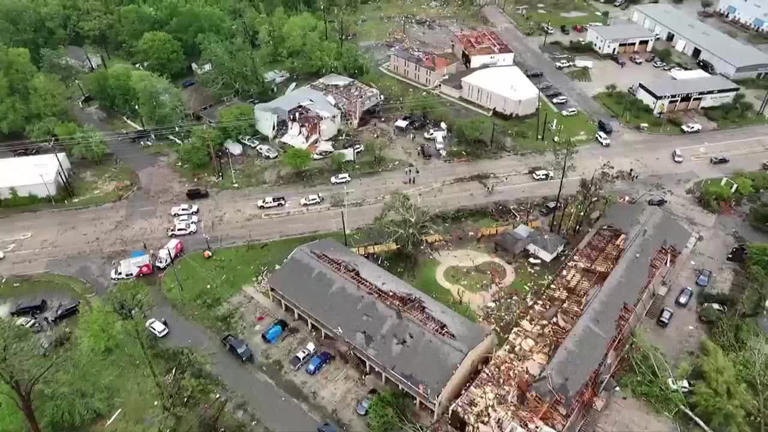 Focus shifts to clean up following severe weather outbreak, Slidell tornado