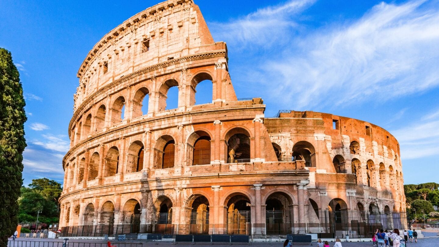 <p>Although Italy is an extremely popular travel destination, most major cities are crammed with tourists, which only encourages scammers and pickpockets. In cities like Milan and Rome, tourists can also experience racism based on their skin color. </p>