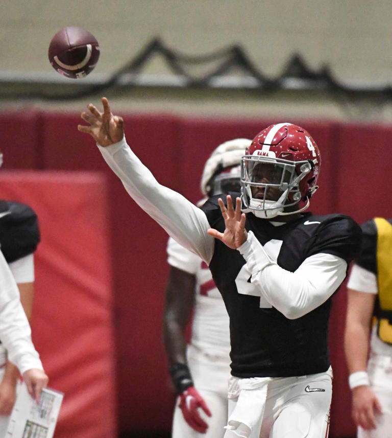 Jalen Milroe addresses blocking out Alabama football doubters on 'The ...