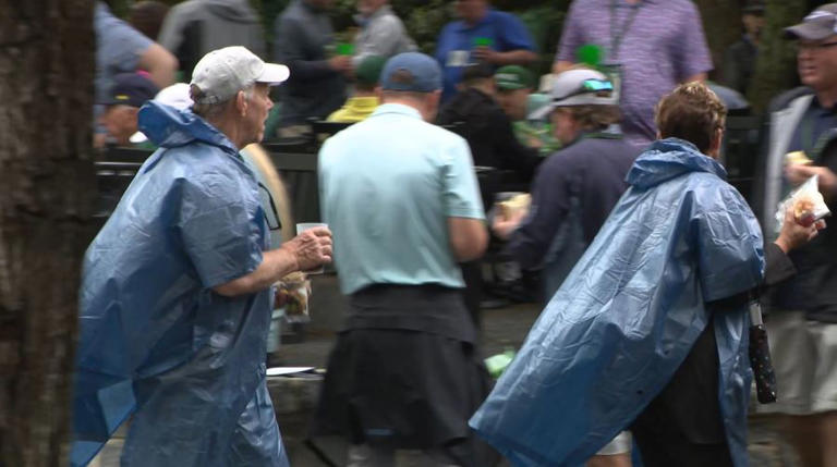 Rain delay can’t dampen Masters patrons’ excitement