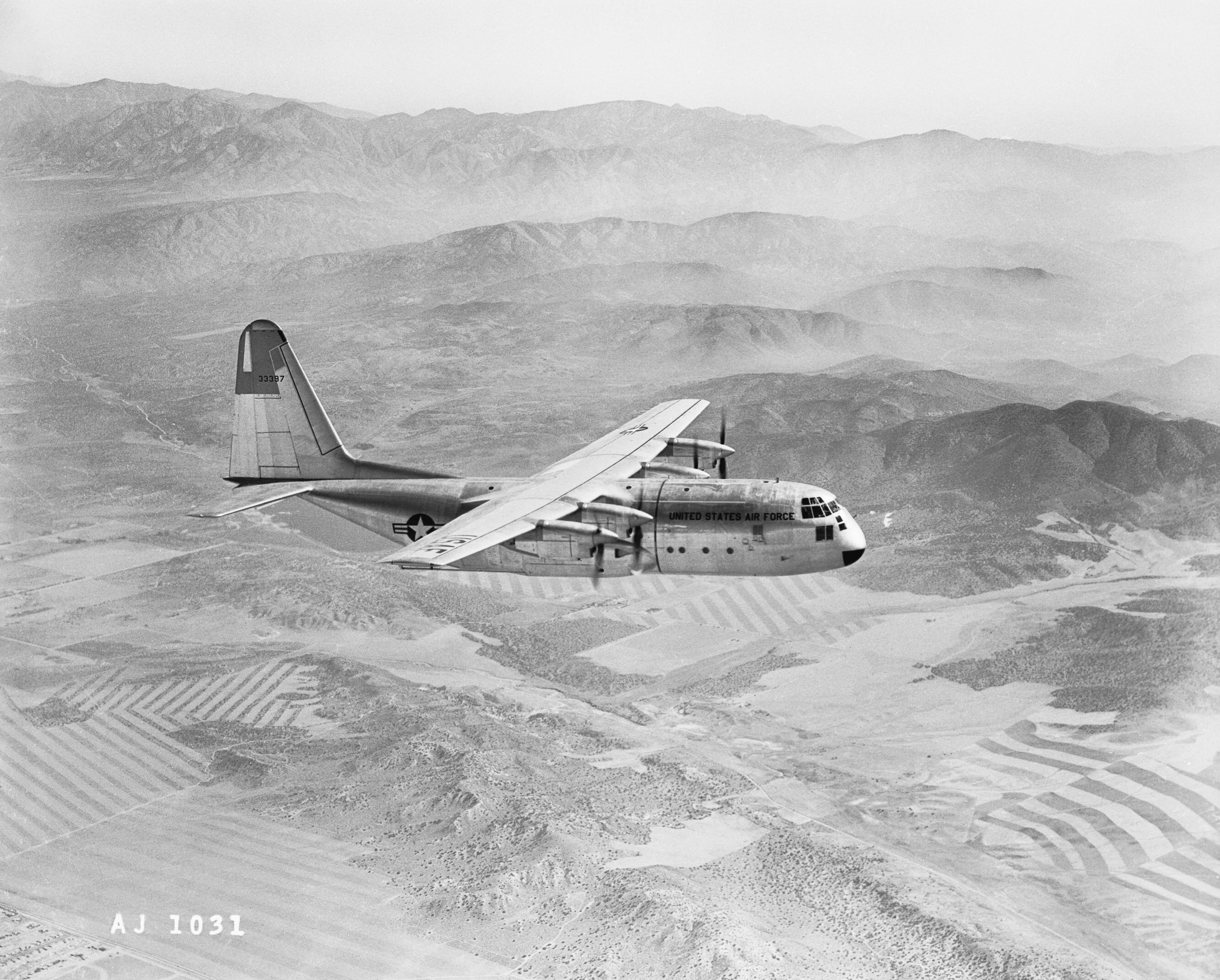 Take a look at the workhorse C-130 cargo plane that the US Air Force is ...